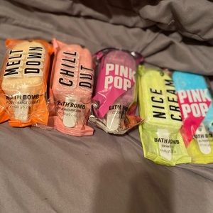 5 Victoria’s Secret bath bombs